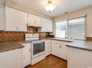 1226 E 1015 S, Fruit Heights, UT 84037