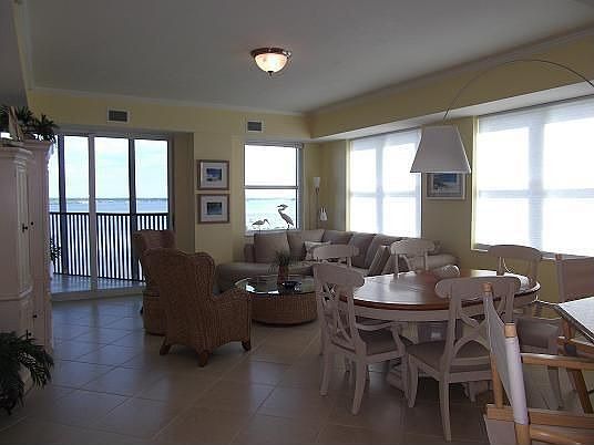 3rd image of 2797 1st St APT 1206