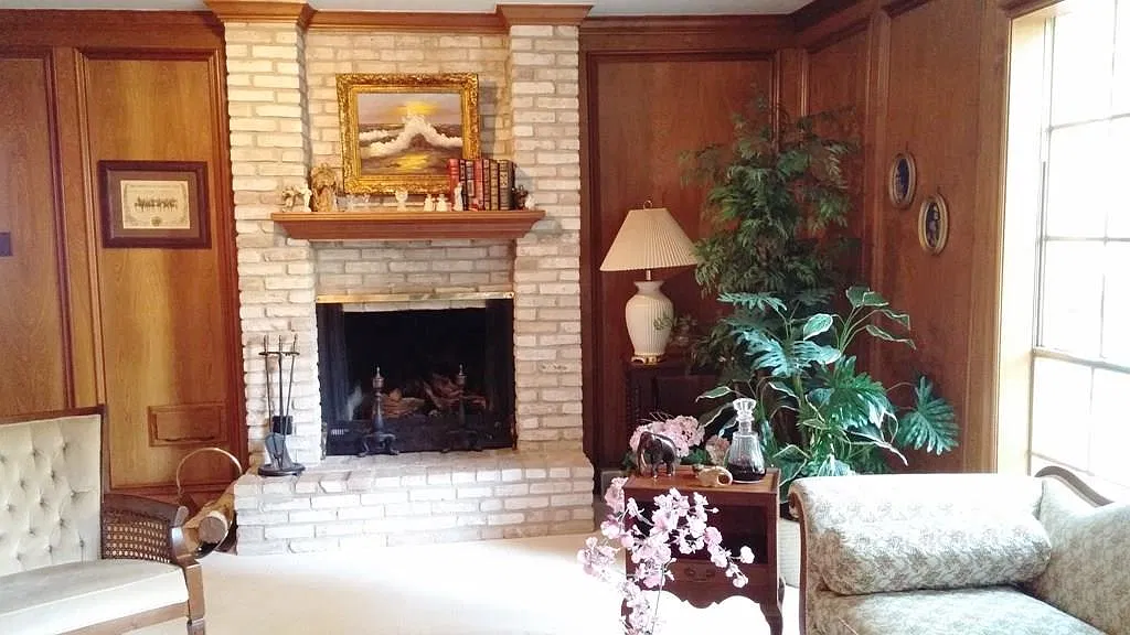 2209 Nantucket Dr — Photo 3