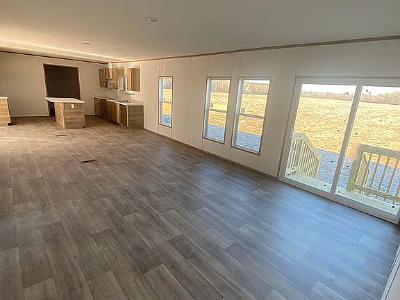 3rd image of 11 Daniel McLeod Rd