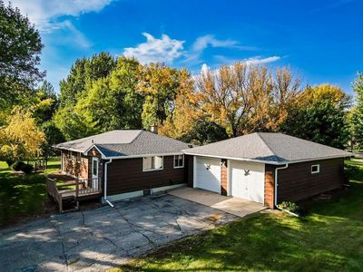 10 40th Ave S, Moorhead, MN, 56560