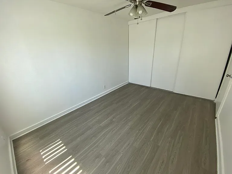 5307 Sepulveda Blvd. — Photo 29