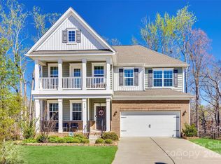 844 Brannons Trail Dr, Fort Mill, SC 29708