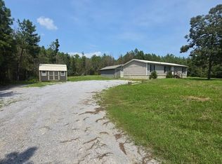 711 Wellington Rd, Wellington, AL 36279