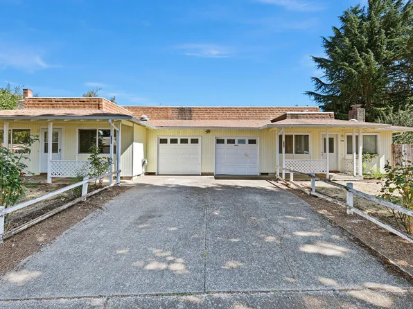 560 Cinderella Loop, Eugene, OR 97404