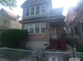 105-52 132nd St, South Richmond Hill, NY 11419