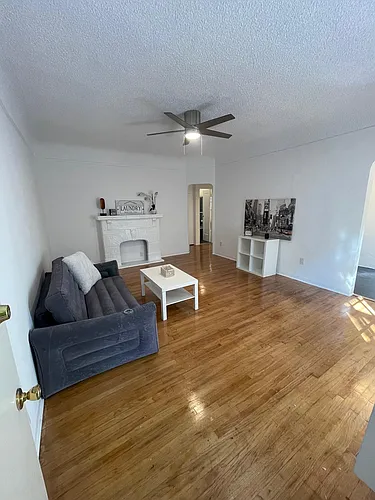 625 N Orange Dr #6 Photo 1