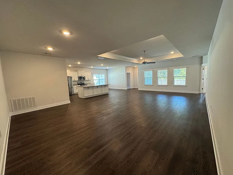 1600 Amaya Ln — Photo 4