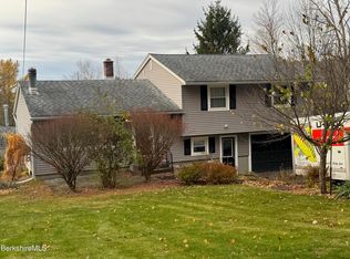15 Olsen Rd, Lanesboro, MA 01237