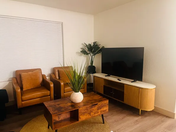 (undisclosed Address), Las Vegas, NV 89147