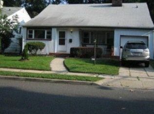 304 Hudson Ave, Roosevelt, NY 11575