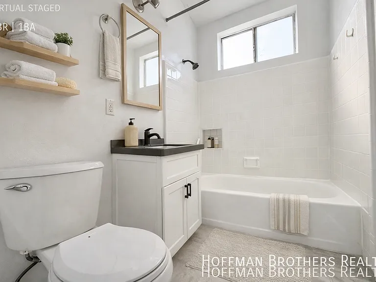 1545-1549 Brockton Ave #14 — Photo 4