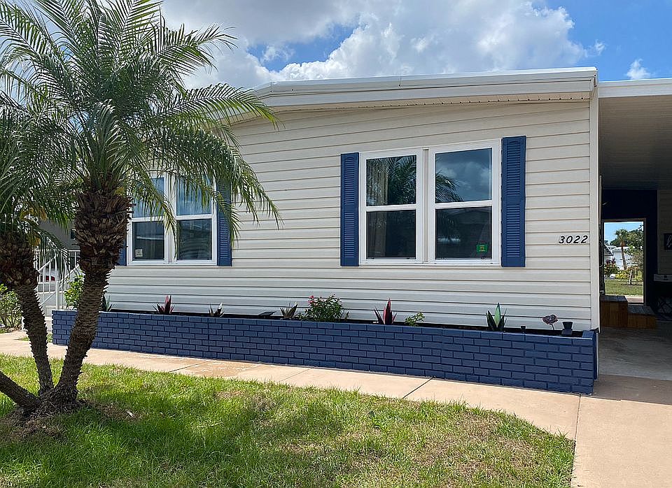 1st image of 3022 Saralake Dr N