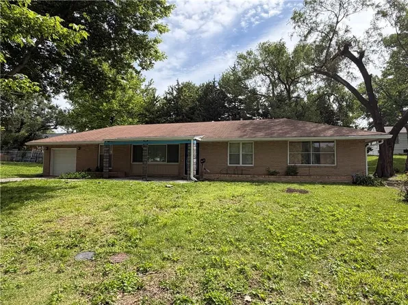 1713 N 43rd St, Kansas City, KS 66102