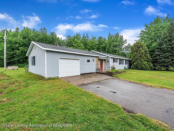 2nd image of 18300 69th St