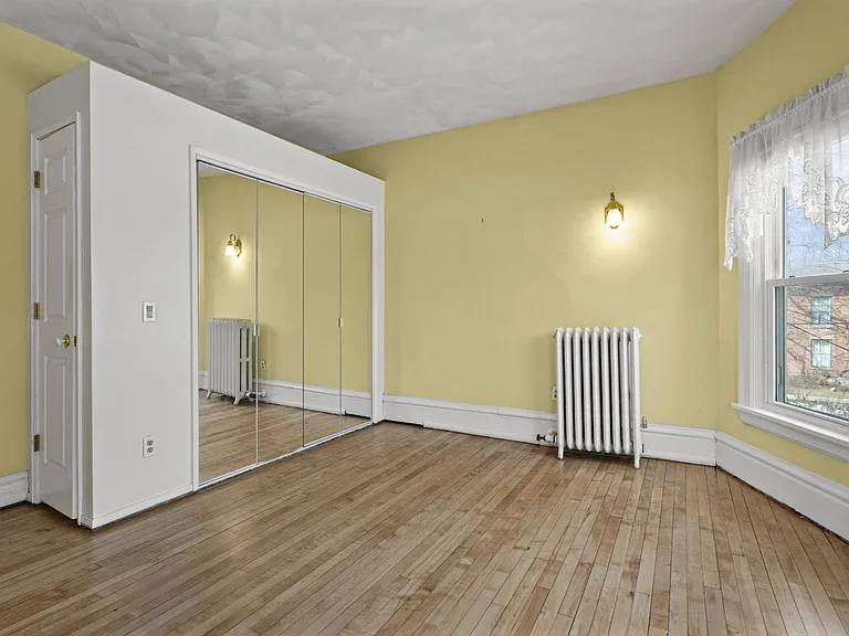 941 Spaight St — Photo 12