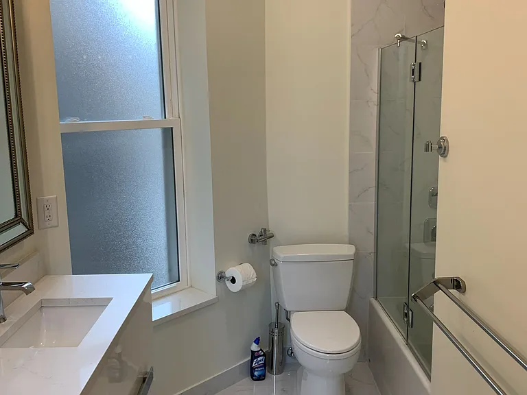 3138 N Clifton Ave #3 — Photo 21