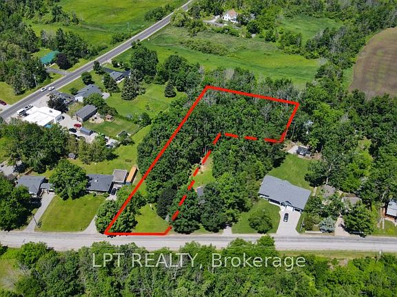 3rd image of 1644 Ridge Rd E