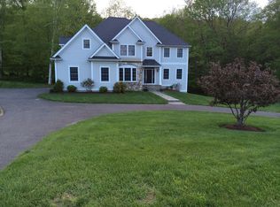 13 Long River Rd, Sherman, CT 06784