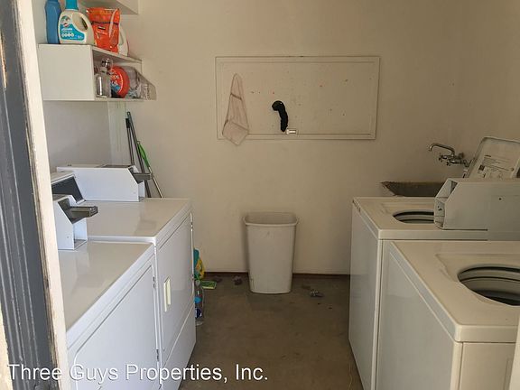 4th image of 2537 Chicago St APT 4