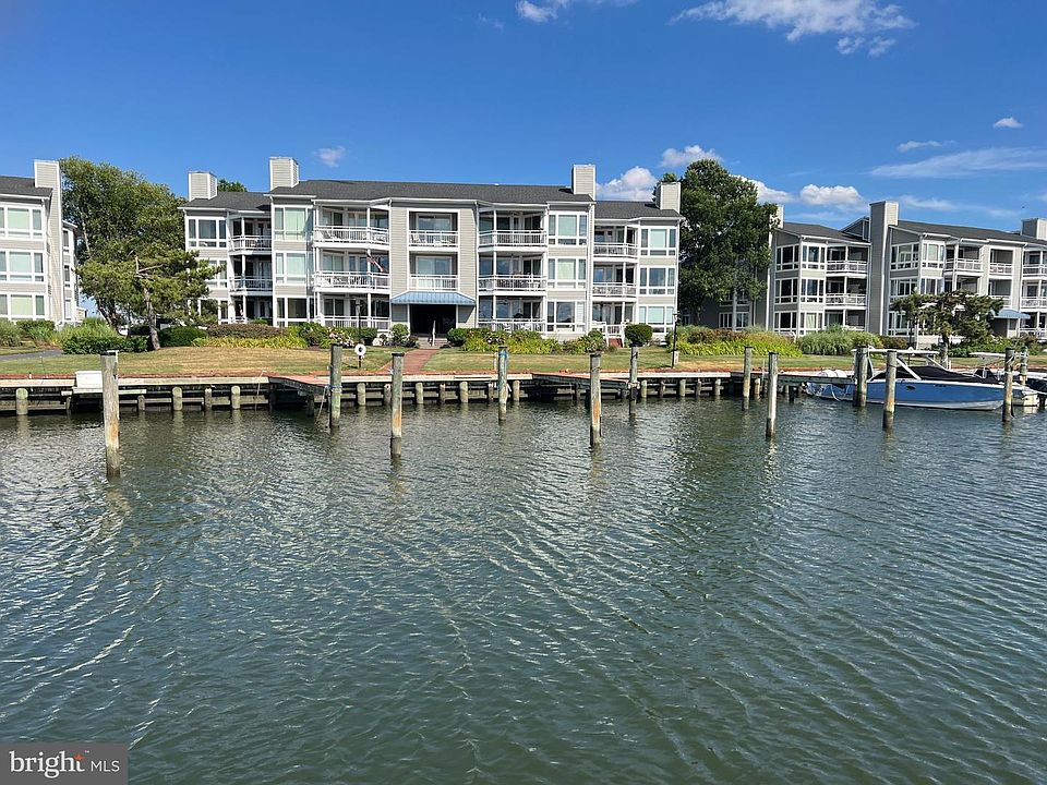 1st image of 214 Oyster Cove Dr