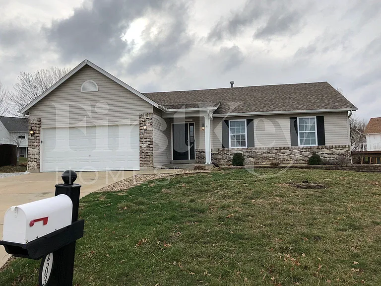 1503 Jordan Lee Ct — Photo 1