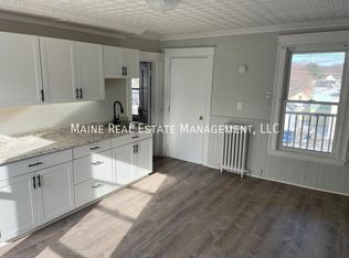 74 Spring St #3R, Lewiston, ME 04240