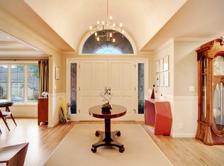 13706 212th Dr NE, Woodinville, WA 98077