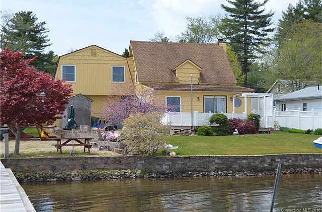 Direct Waterfront home loca...