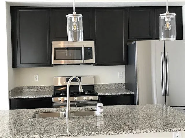 Another kitchen picture