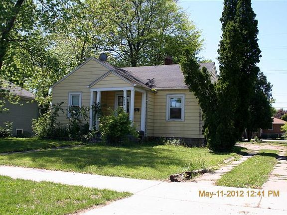 2nd image of 206 S Connecticut St