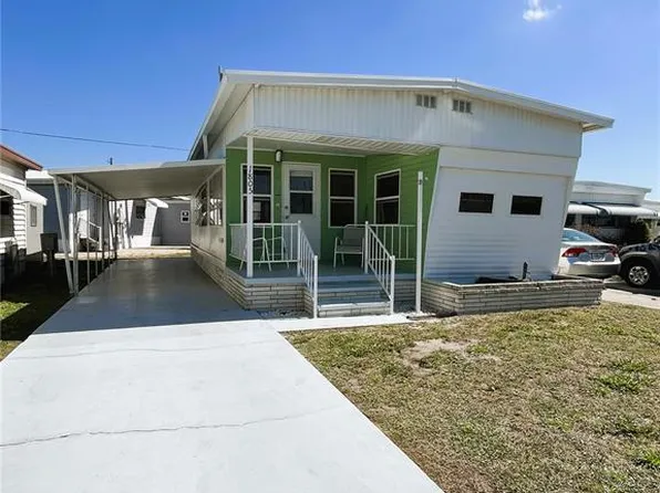 1805 Pennsylvania Ave, Bradenton, FL 34207