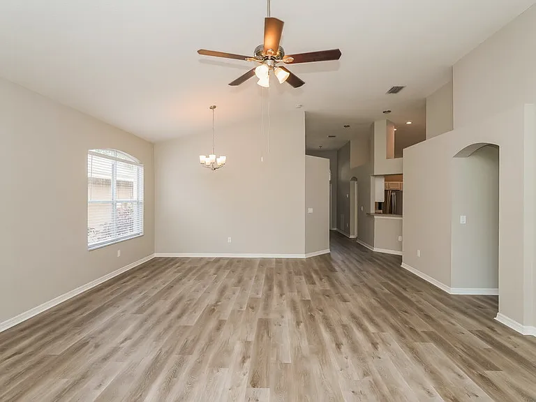 6814 Monarch Park Dr — Photo 4