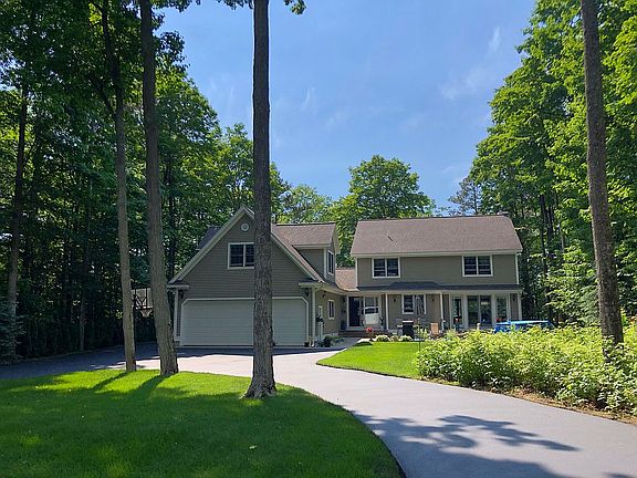 4th image of 4152 N Lake Leelanau Dr
