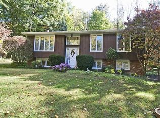 410 Davis School Rd, Washington, PA 15301