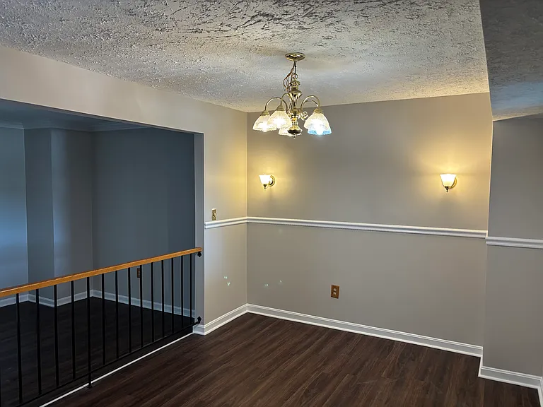 2922 Carlyle Ct — Photo 4