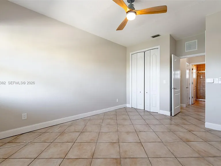 2225 NE 123rd St #215 — Photo 15