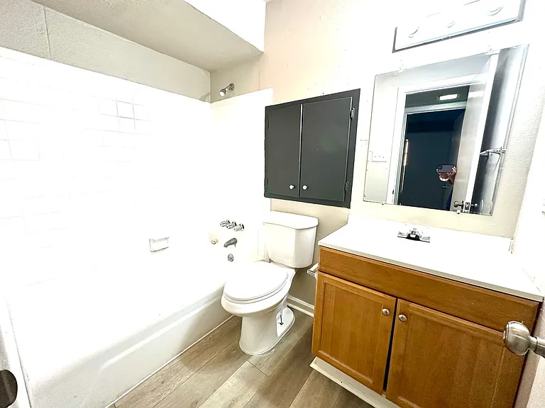 5665 McClelland Dr — Photo 37