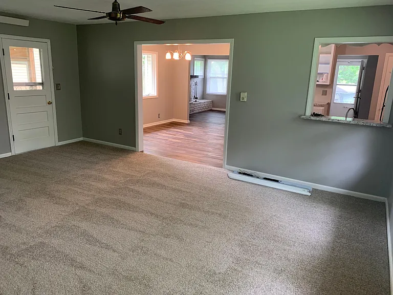 1605 Madison St — Photo 9