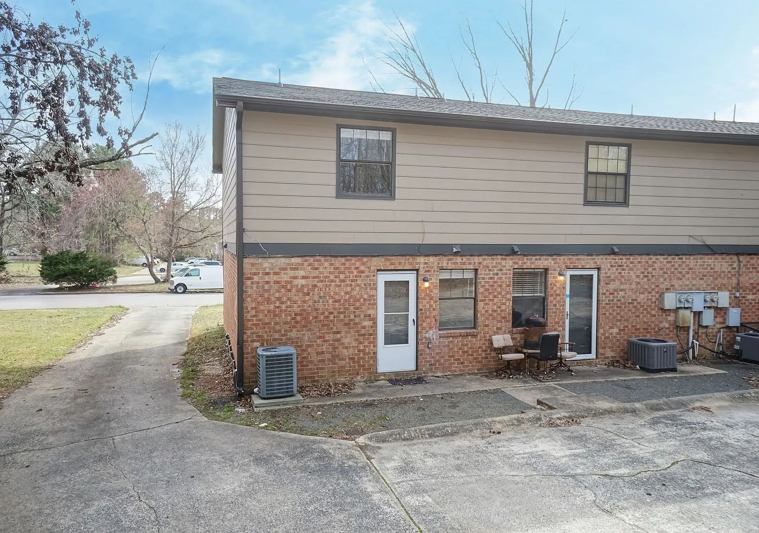 1310 Marne Ave — Photo 3