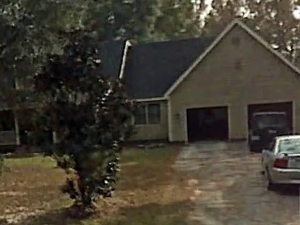 42 Perry Rd, Bloomingdale, GA 31302