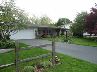 4618 Darby St, Center Valley, PA 18034