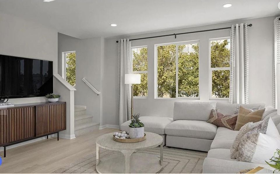 2nd image of 305 Liberty Way