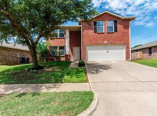 8406 Olivia Meadow Dr, Arlington, TX 76002