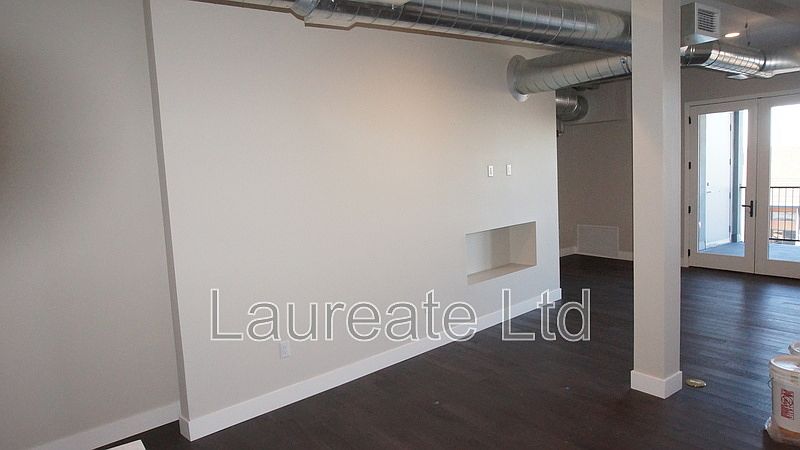 Building Photo 5