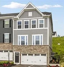 231 Yellowwood Ct — Photo 1