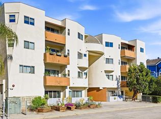 5016 Bakman Ave #104, North Hollywood, CA 91601