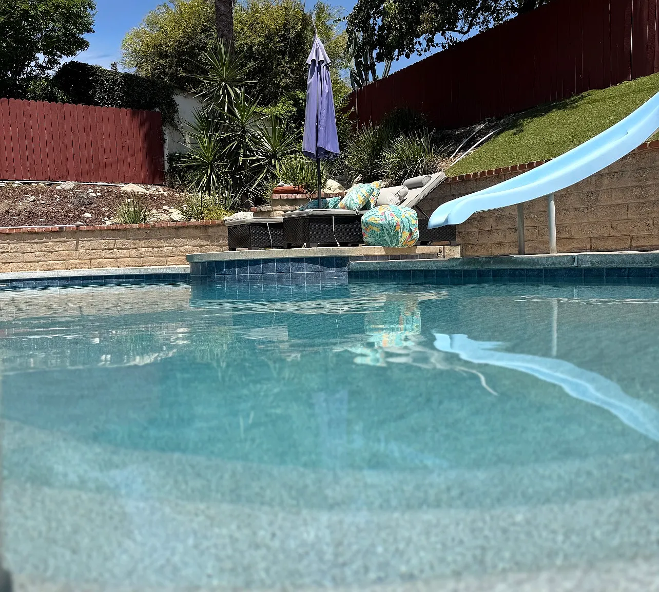 3 bed, 1.5 bath, 1862 sqft, $6,490 — Photo 2
