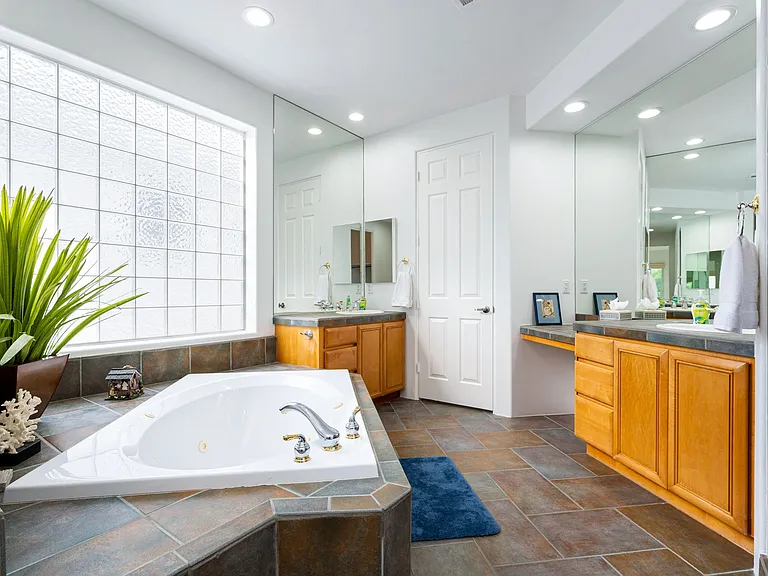 79215 Mandarina — Photo 39