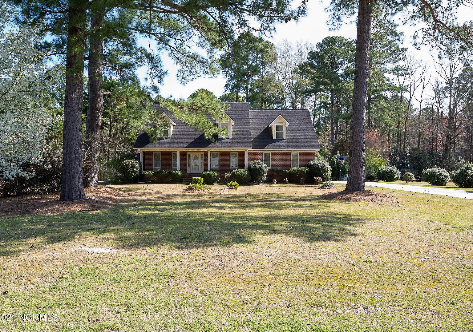 104 Forest Dr Clinton Nc 28328 Zillow